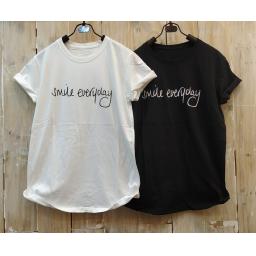 BR18119-1 - SMILE EVERYDAY TSHIRT TUMBLR TEE - putih