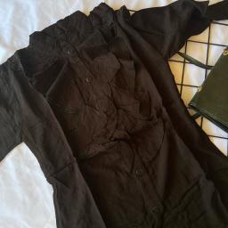 BR19661 - BLOUSE HITAM LENGAN PANJANG