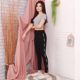 BR19242 - LEGGING HITAM LIST REEBOK